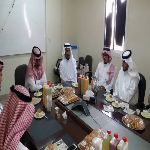 احتفاء قسم اللغة العربية بالدكتور مشعل الهرف ؛ لحصوله على درجة الدكتوراه