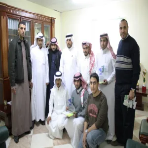 Meeting of Dean with Engineering students participating the university innovation workshop