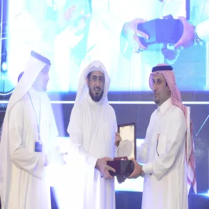 الجامعة تحقق جائزة الشرق الأوسط لتميز الحكومة والمدن الذكية