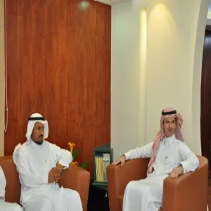 سعادة وكيل الجامعة للدراسات العليا والبحث العلمي يستقبل قيادات كلية التربية بالمجمعة