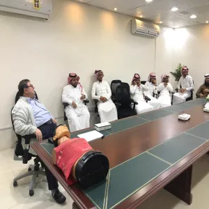 استمراراً لحملة مبادرة جامعة بلا حوادث ، أقيمت دورة لمراقبي النقل بعنوان التعامل السريع مع المخاطر الصحية .
