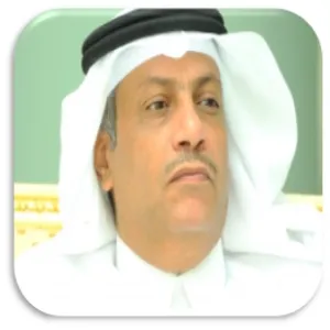 كلية إدارة الأعمال تكرم عميدها السابق