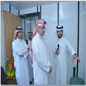 Riyadh Forum for Media Professionals Visit Mobile Medical Services Caravan