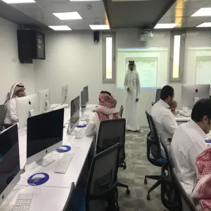 CCIS E-LEARNING UNIT holds a D2L Training Session