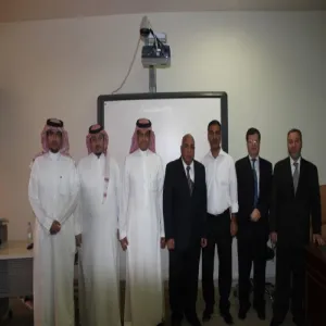 ACCOUNTAING DEPARTMENT HOLDS AN INTRODUCTORY PROGRAM AT ERNEST AND YOUNG