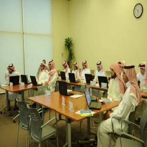 A TRAINING COURSE FOR THE EMPLOYEES OF TECHNICAL SUPPORT AT E-LEARNING AND DISTANCE LEARNING DEANSHIP ON “E-LEARNING MANAGEMENT SYSTEM “JUSOOR