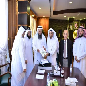 THE RECTOR REVIEWES THE LAST VERSION OF SELF-STUDY OF MEDICAL EQUIPMENT DEPARTMENT