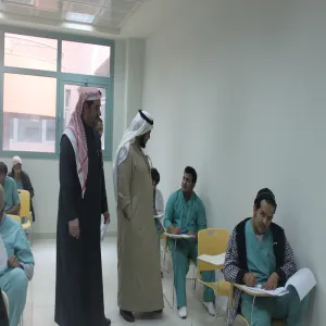 Vice Rector in an inspection tour to exams of the Medical Faculties at the University City