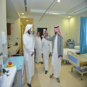 VICE-RECTOR INSPECTS NEW BUILDING OF MEDICAL SERVICE