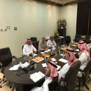وفد من إدارة التخطيط الإستراتيجي يطلع على خبرات وكالة الجامعة للتطوير بالجامعة الإسلامية