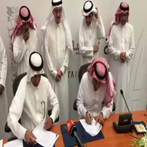 THE UNIVERSITY SIGNS A DEAL WITH THE HUMAN RESOURCES DEVELOPMENT FUND