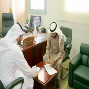 DEANSHIP OF STUDENT AFFAIRS SIGNS A CONTRACT TO OPERATE VENDING MACHINES