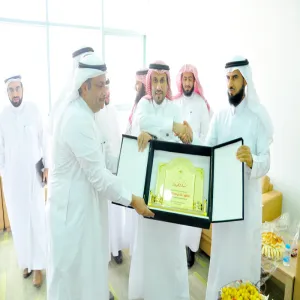 Al Majamaah University Rector Review administrative and humanitarian colleges accompanied by his previous deputy