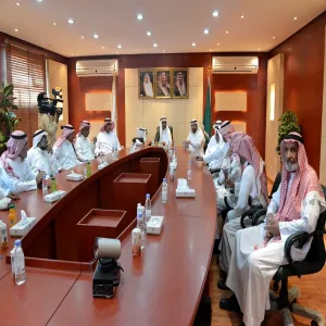 THE ZULFI COLLEGE OF DENTISTRY RECEIVES THE ZULFI GOVERNOR AND THE LOCAL COUNCIL MEMBERS