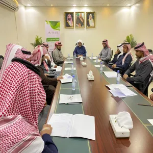 وكيل الجامعة يرأس المجلس التشاوري الثاني للإدارة العامة للخدمات