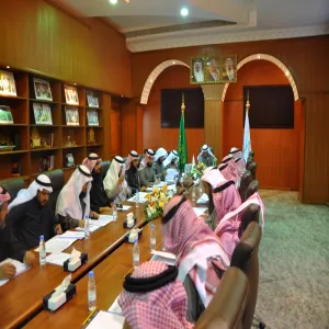 Upon directions from H.E. Majmaah University Rector Dr. Khaled Bin Saad Al Miqren, Faculty of Education organized a successful evacuation practice for female students from the college building under the supervision and follow-up from the Civil Defense Dep