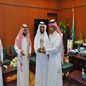 HIS HIGHNESS THE RECTOR RECEIVES THE UNIVERSITY CHAMPIONS OF TABLE TENNIS