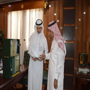 MU RECTOR RECEIVES PUBLICATIONS OF GRADUATE STUDIES AND RESEARCH VICE-RECTORSHIP