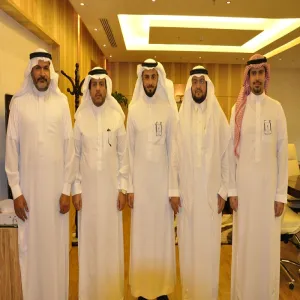 THE MEMBER OF THE TEMPORARY COMMITTEE OF COOPERATION WITH SUDAIR CITY FOR INDUSTRY AND WORK VISITS THE INDUSTRIAL CITIES COMMISSION