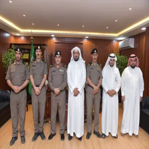 وكيل الجامعة يزور إدارة مرور محافظة المجمعة