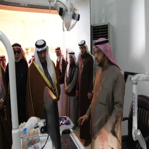 ZULFI GOVERNOR VISITS COLLEGE OF DENTISTRY