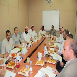 IDENTIFYING EDUCATIONAL PROGRAMS IN THE COMMUNITY SERVICE DEANSHIP MEETING WITH HEADS OF DEPARTMENTS OF SCIENCE AT MAJMAAH UNIVERSITY