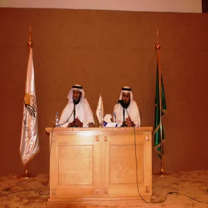 HIGH SCHOOL STUDENTS ARE HOSTED BY MEDICAL COLLEGE