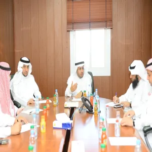 THE VICE-RECTORSHIP FOR ACADEMIC AFFAIRS HOLDS THE 1ST MEETING WITH DEANS OF THEORETICAL COLLEGES