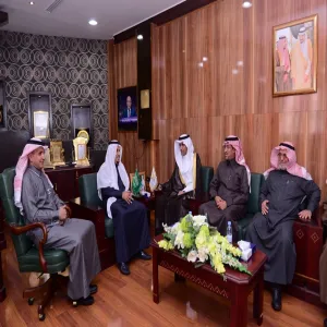 ZULFI GOVERNOR VISITS THE UNIVERSITY
