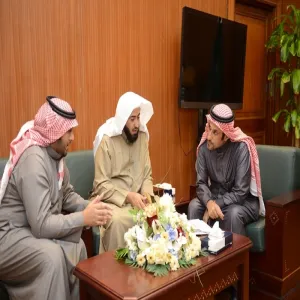 HIS EXCELLENCY THE RECTOR REVIEWES THE PERIODICAL REPORT OF THE ADMINISTRATIVE COMMUNICATION &amp; E-ARCHIVING