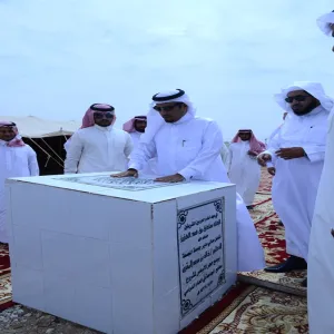 معالي مدير الجامعة يضع حجر الأساس لمشروع مطبعة الجامعة