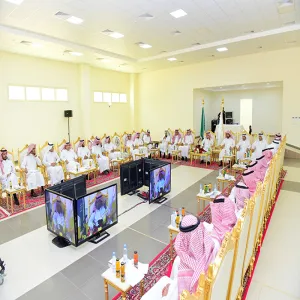 معالي مدير الجامعة يترأس الاجتماع التشاوري الأول