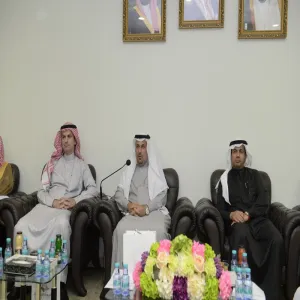 معالي مدير الجامعة يترأس المجلس التشاوري المنعقد في كلية التربية بالزلفي