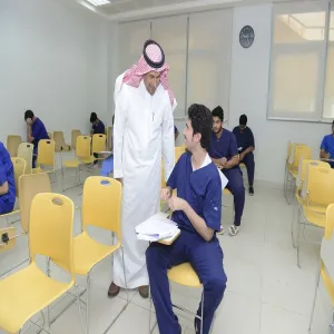 MU RECTOR VISITS COLLEGE OF MEDICINE