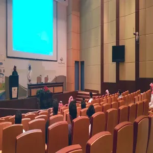 عمادة شؤون الطلاب تقيم برنامج الوعي المالي لطلبة الجامعة