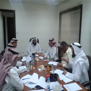 THE SUPERVISING COMMITTEE OF THE DEVELOPMENTAL PROJECT QUALIFYING THE UNIVERSITY FOR THE ACADEMIC ACCREDITATION HOLDS A MEETING