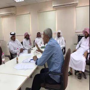 كلية التربية بالمجمعة تقيم دورة تدريبية لمديري ورؤساء الأقسام بإدارة التربية والتعليم بمحافظة المجمعة